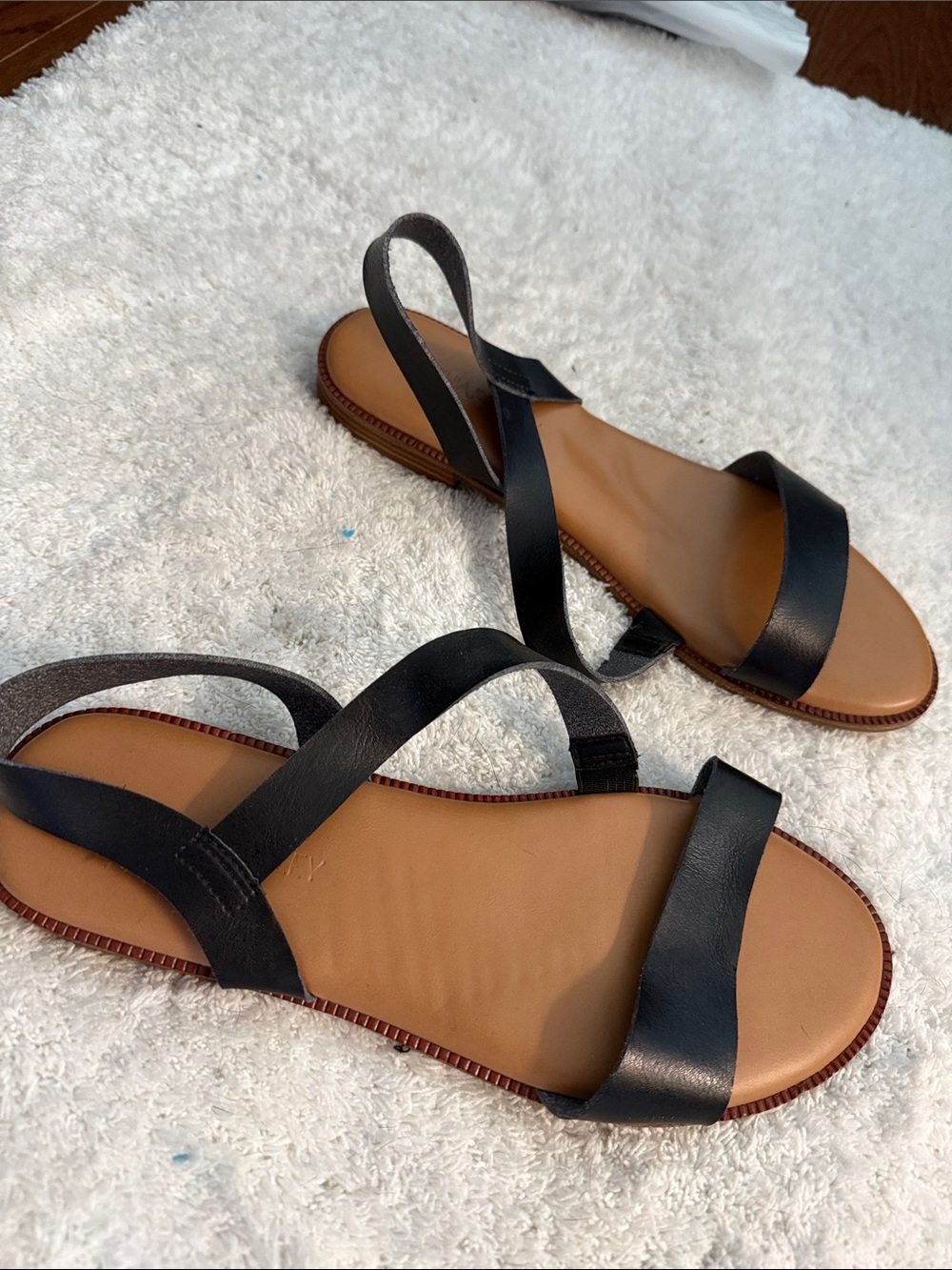Cynthia Rowley Black Strappy Women’s Flat Sandals